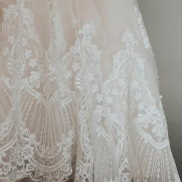 Mermaid Lace-Back Ivory Wedding Dress, BLING Shoulders, Fitted Sexy Fit & Flare - Picture 10 of 12